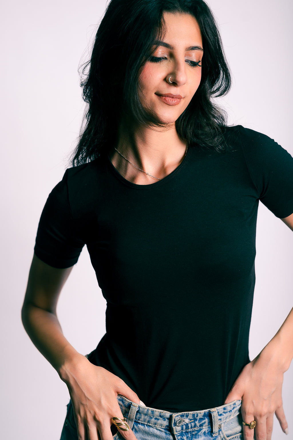 ROUND NECK SHORT SLEEVE
