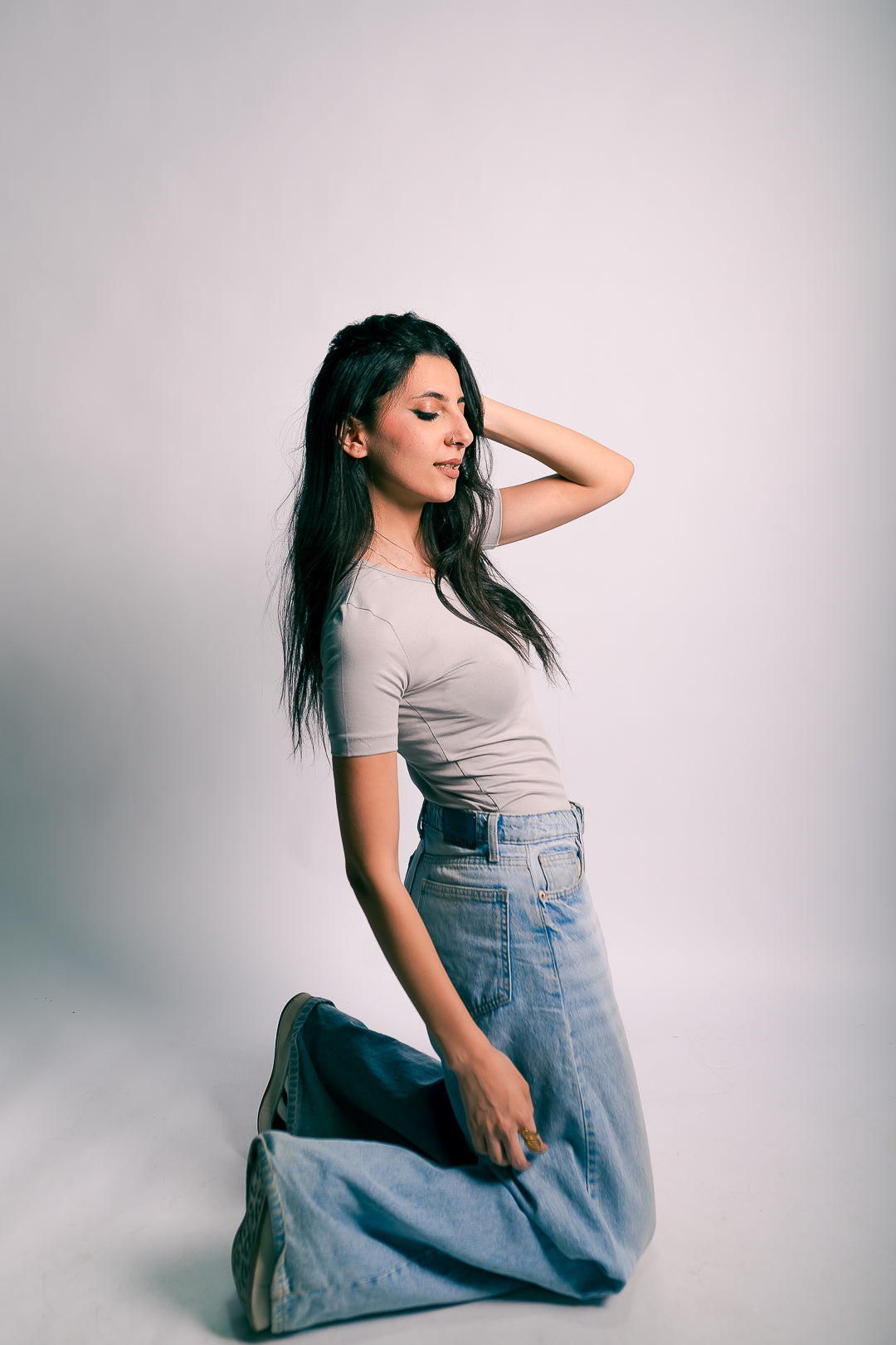 round neck short sleeve