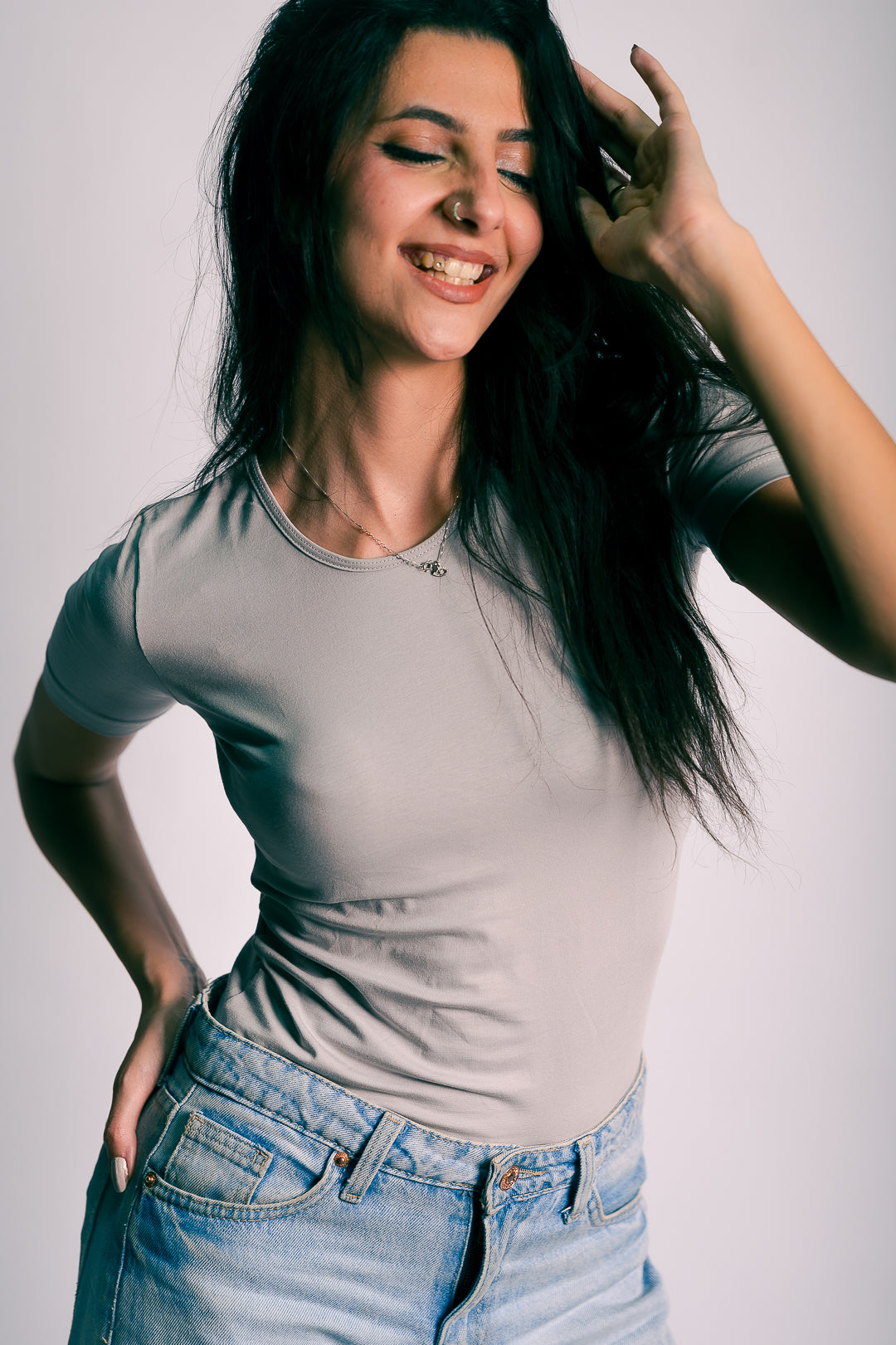 ROUND NECK SHORT SLEEVE