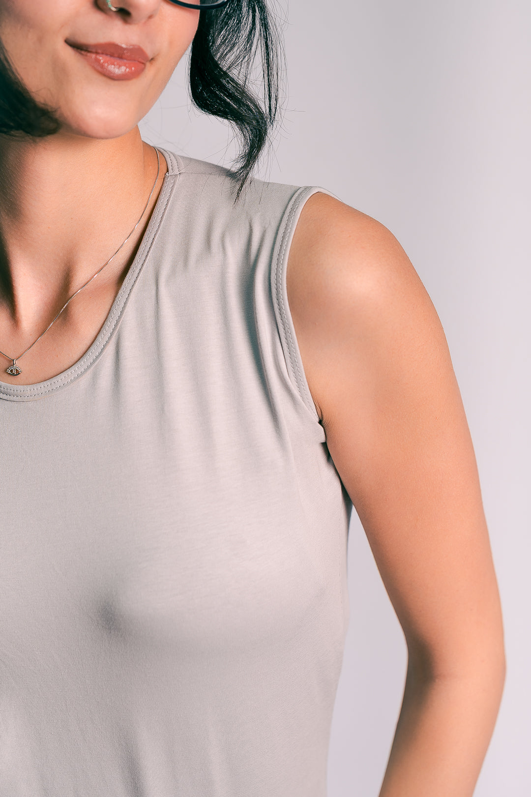 ROUND NECK TANK TOP