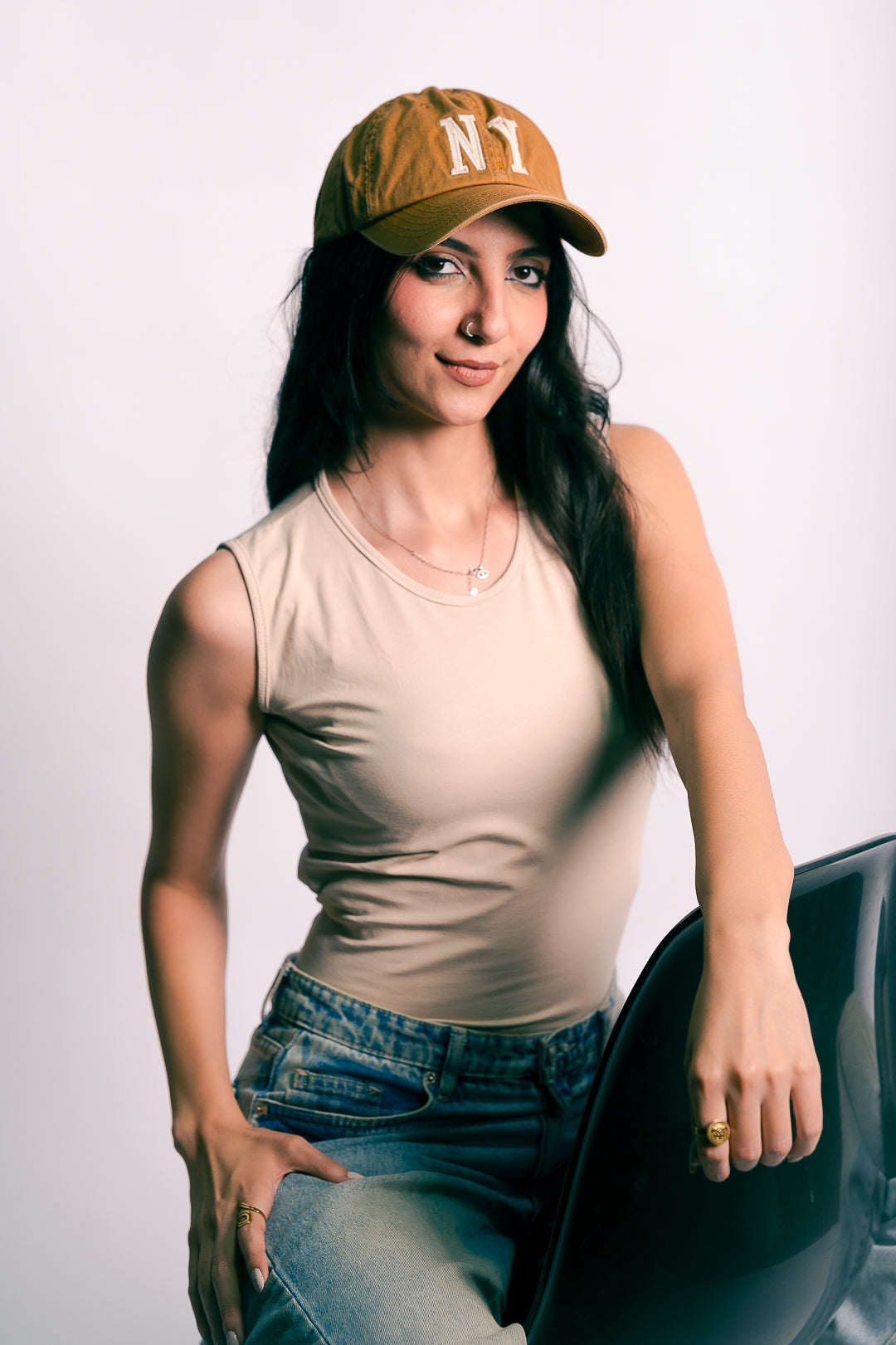 ROUND NECK TANK TOP