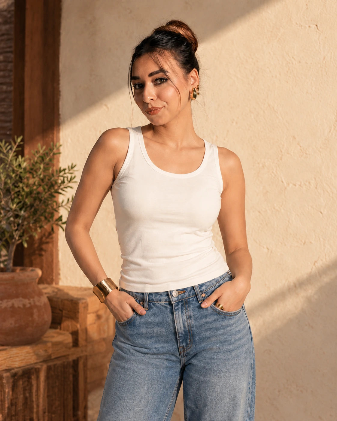 ROUND NECK TANK TOP
